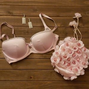 Victoria Secret Satin Very Sexy Glam Bra